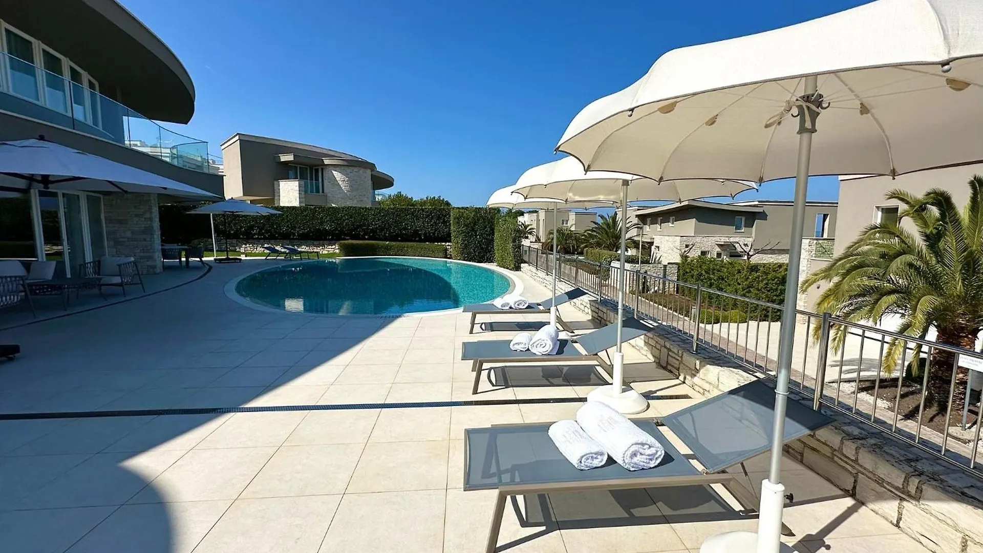 Grand Villas Adriatic Situated Within Luxury Golf & Spa Resort Kempinski Hotel Adriatic Savudrija 0*,
